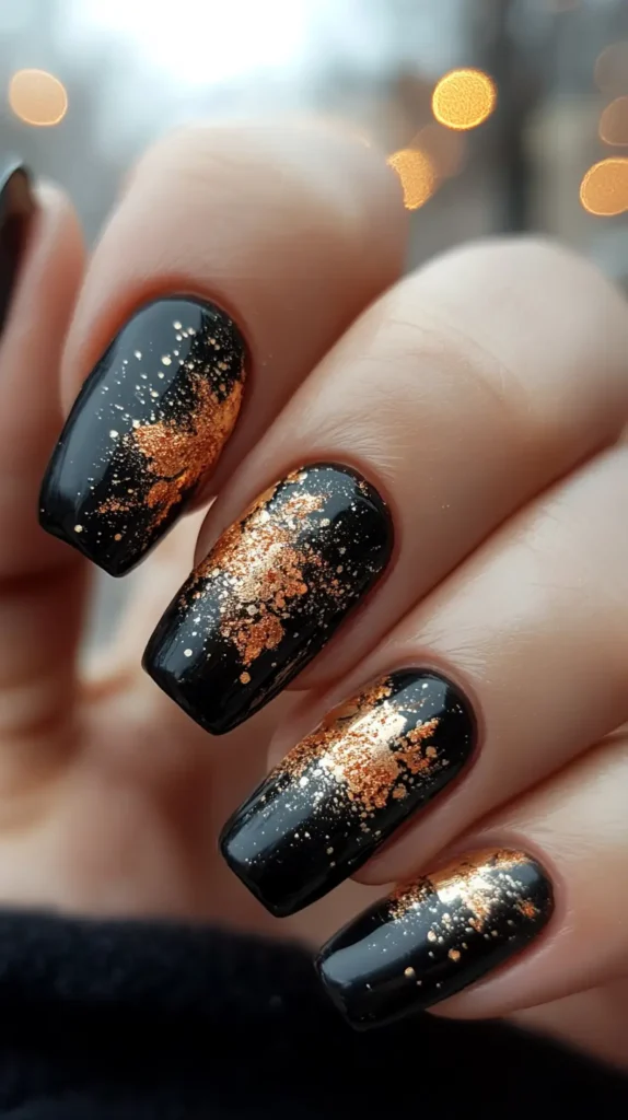 Black and Gold Art Nails