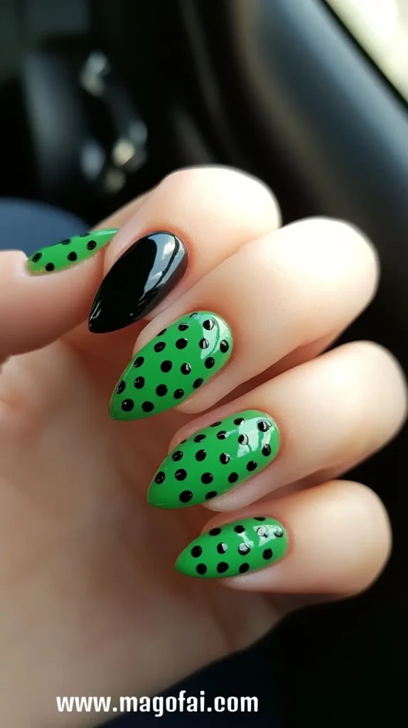 26. Dual Tone Nail Dots 1